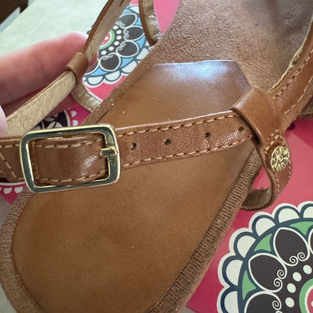 Isaac Mizrahi Cognac & Leopard Thong Sandals! ECU - Picture 5 of 9